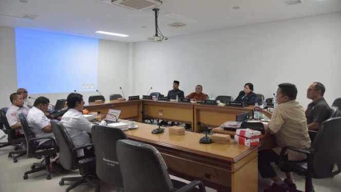 
					“Evaluasi APBD 2024: Komisi III DPRD Sulbar Soroti PAD dan Susun Strategi Pembangunan 2025”
