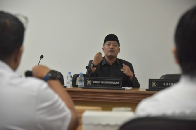 
					“Evaluasi APBD 2024: Komisi III DPRD Sulbar Soroti PAD dan Susun Strategi Pembangunan 2025”