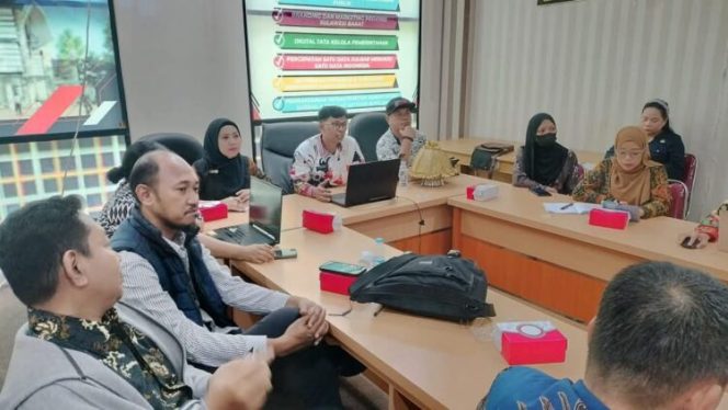 
					Kabag Umum Dan Keuangan DPRD, hadir Dalam Kegiatan Bimtek KIPP 2025.