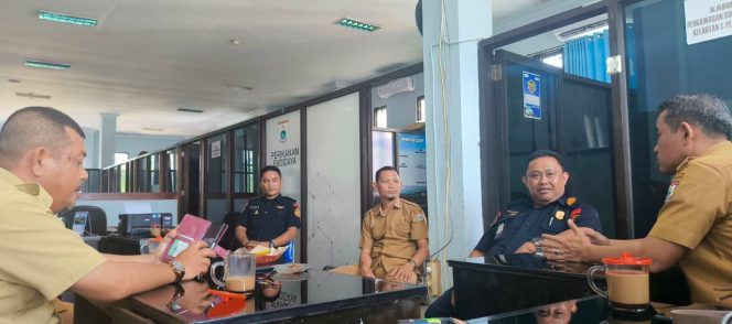 
					DKP Sulbar Beberkan Manfaat Penggunaan VMS Bagi Nelayan, Bantu Penanganan Kecelakaan