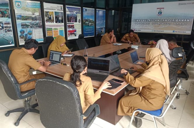 
					DKP Sulbar Gelar Rapat Koordinasi untuk Evaluasi Kinerja dan Implementasi SPBE
