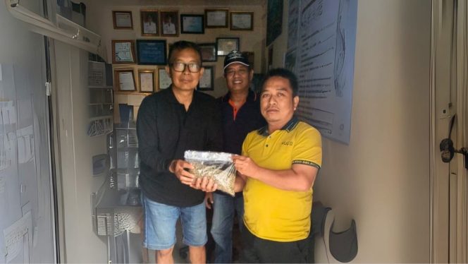 
					Diskoperindag Sulbar Genjot Mutu Kakao di Polewali Mandar untuk Tembus Pasar Lokal maupun Ekspor
