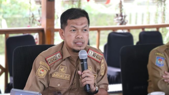 
					Koperindag Sulbar Buka Layanan Aduan Konsumen via WhatsApp, Perketat Pengawasan Pasar