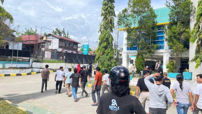 
					Rakyat Menggugat: Implementasi Program BPBL Dinilai Amburadul, Desakan Audit dan Transparansi Menguat